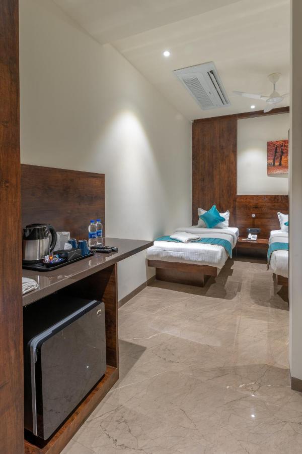 Hotel Devgiri Kolhapur Exterior photo